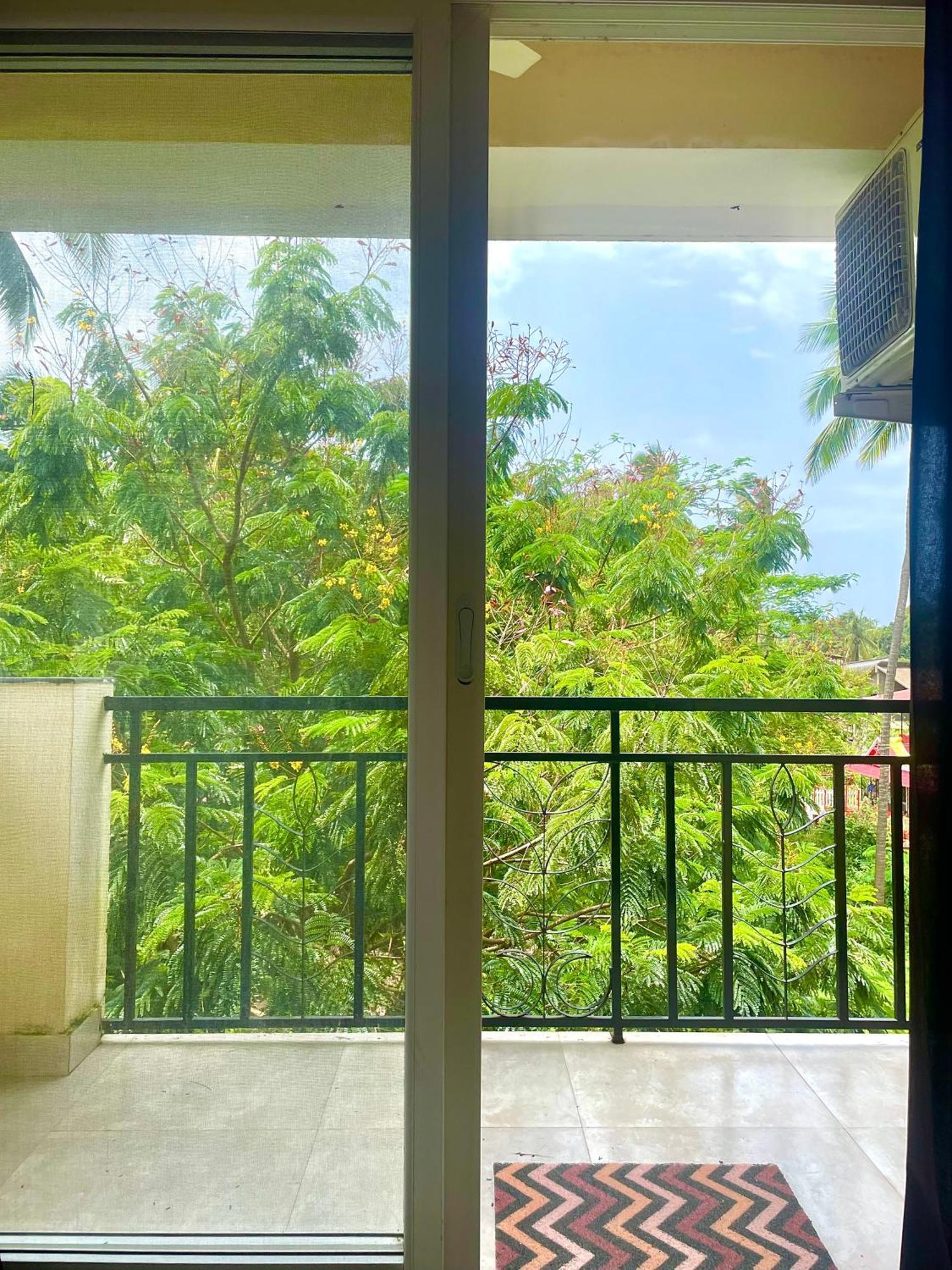 Sea Breeze 1 Bhk Apartment A12 Calangute,North Goa Nagoa ภายนอก รูปภาพ